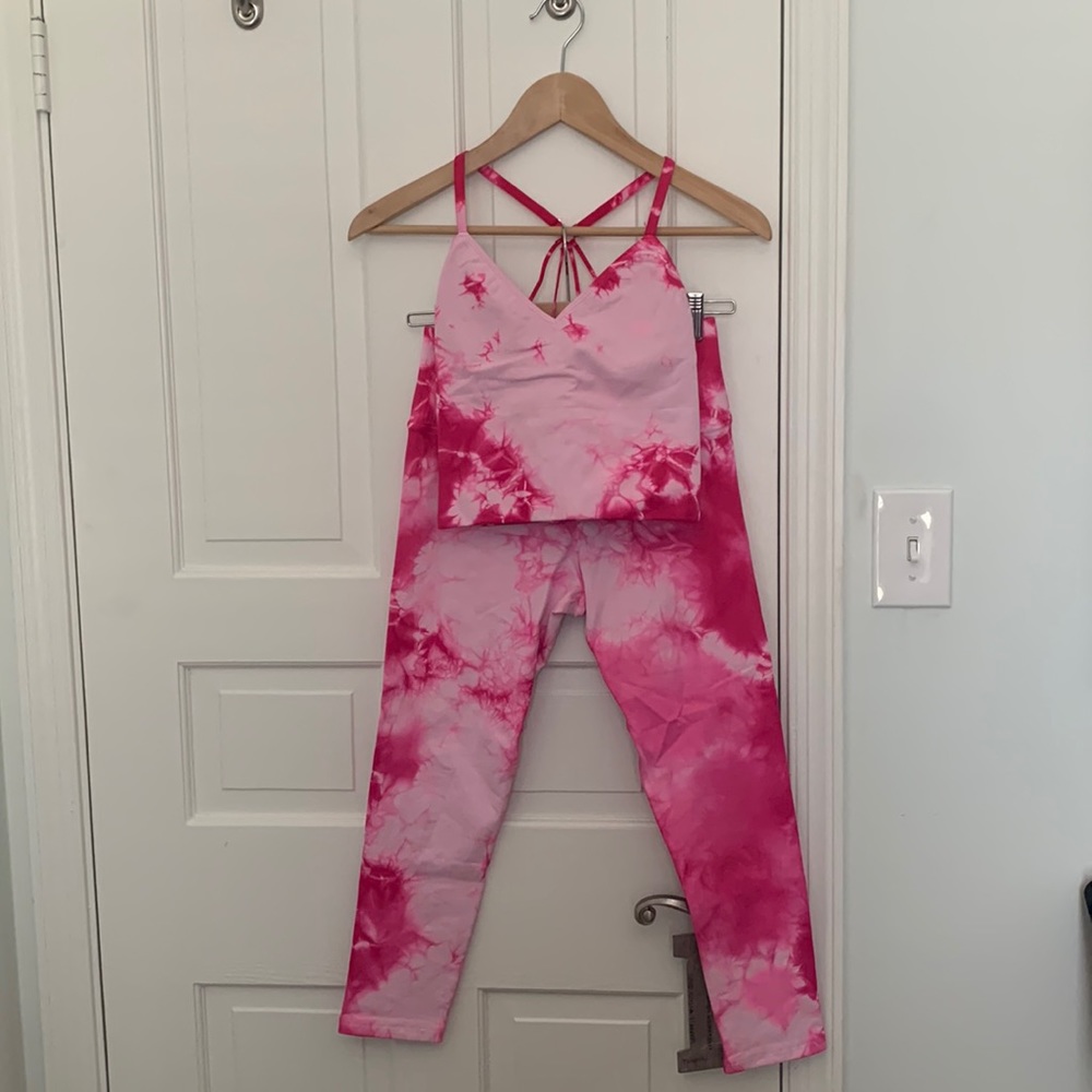 Avocado Brand yoga bra and pant set